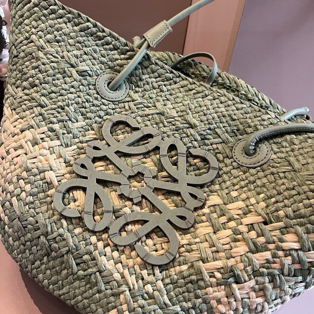 LOEWE Summer Bags Beach Totes - Picture 4 of 5